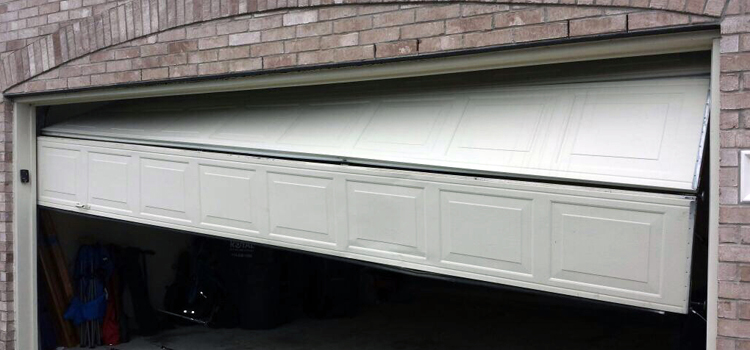 emergency door replacement Bloomingdale